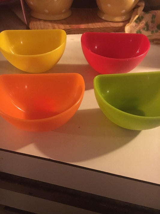 New 4 PCS Dip Clip Bowl Holder | Colorful Table Bowls Clip-on Dip Holders