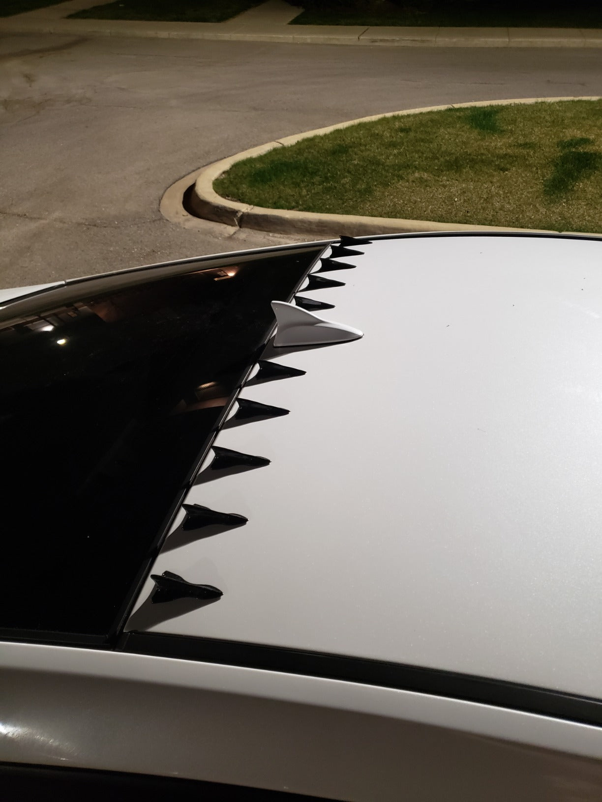 New 10 PCS Car Roof Shark Fins Spoiler Wing Kit Air Vortex Generator C Style Carbon Fiber