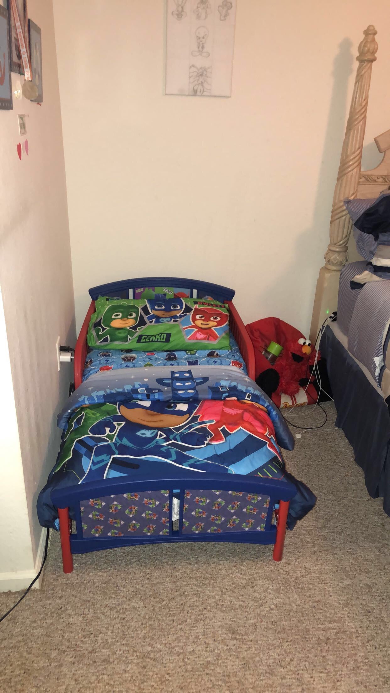 New Plastic Toddler Bed, Nick Jr. PAW Patrol