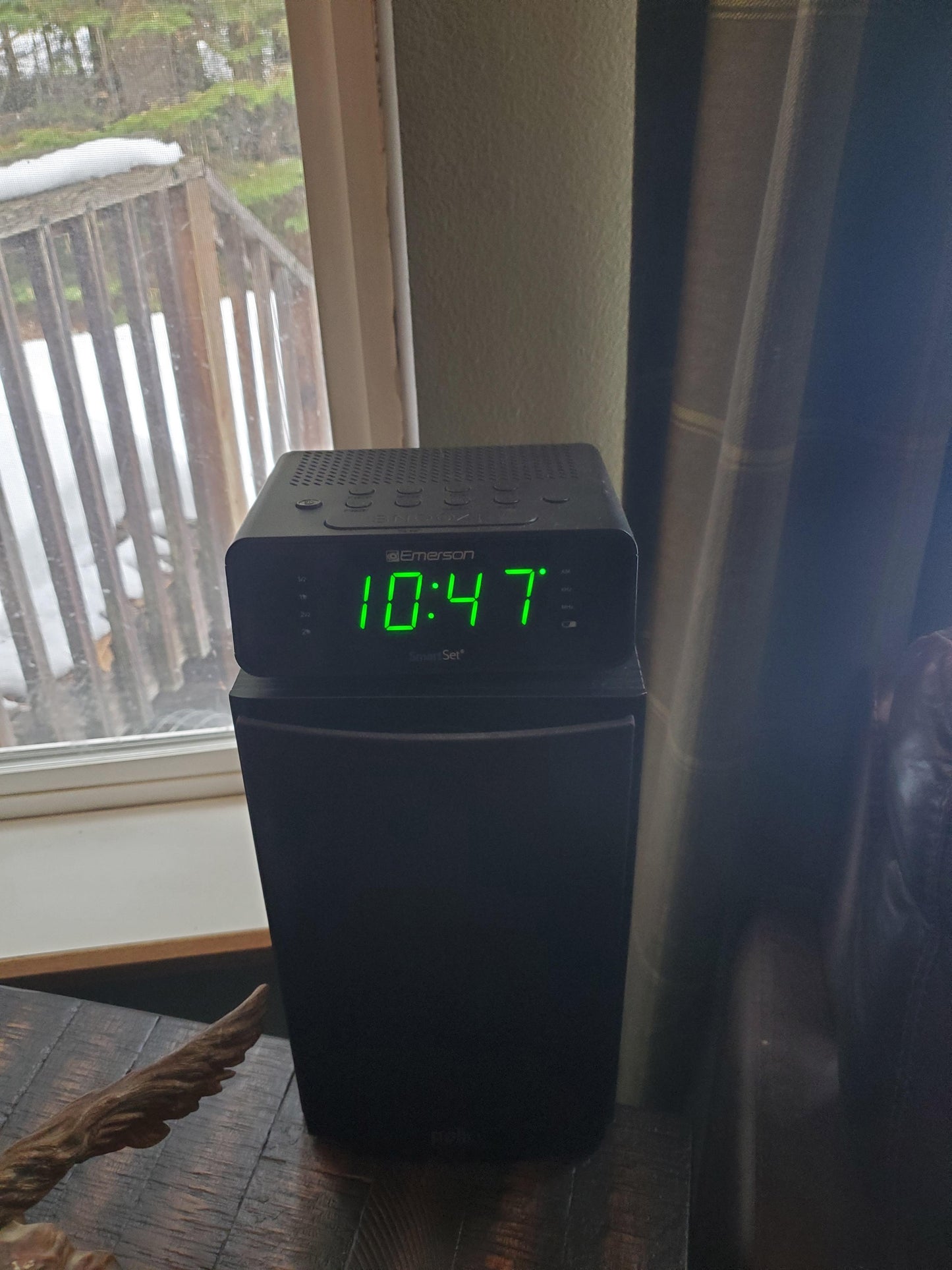 New SmartSet Alarm Clock | AM/FM Radio