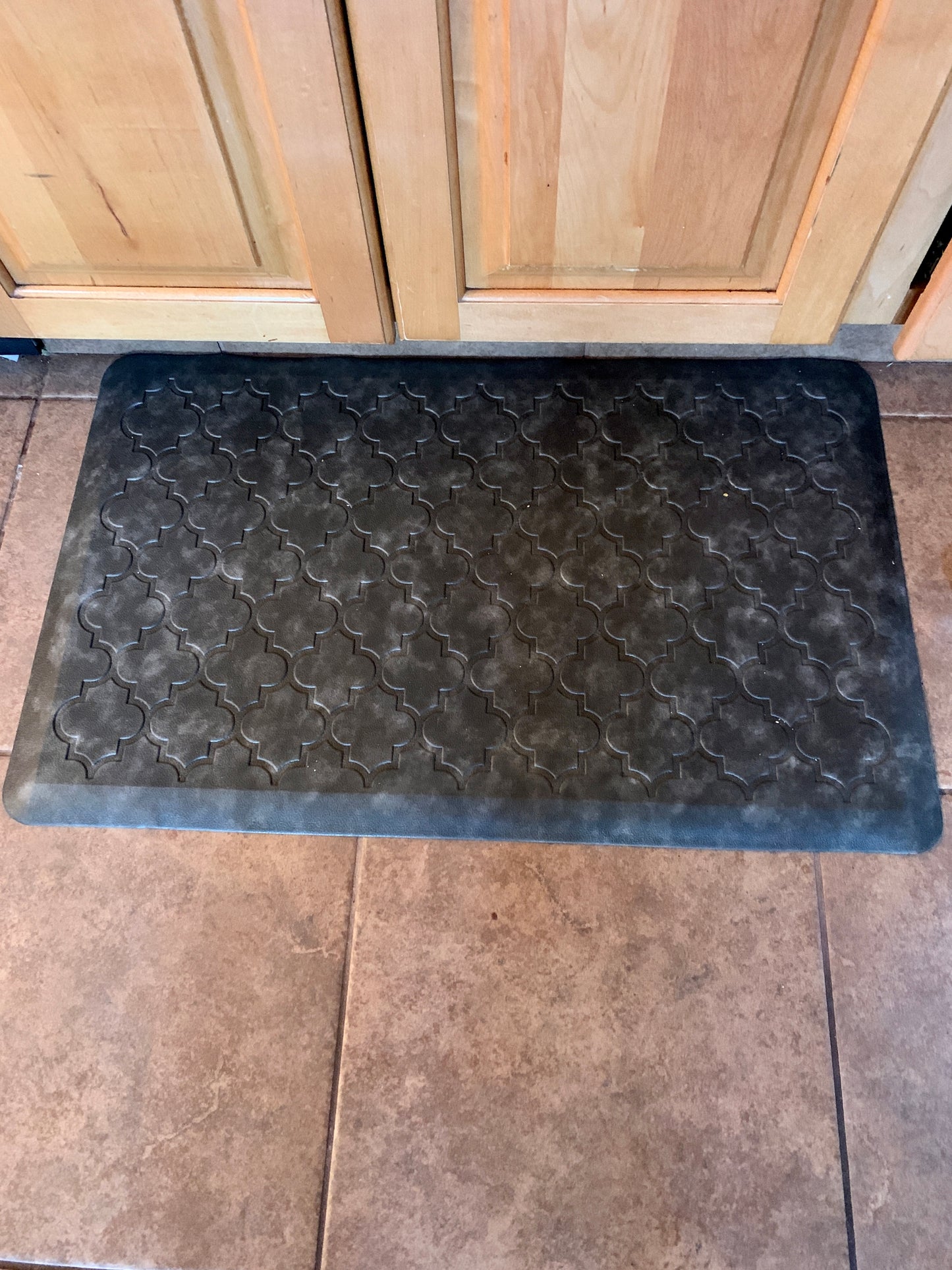 New 17.3" x 28" Kitchen Mat | Thick Non Slip Waterproof Kitchen Rugs & Mats